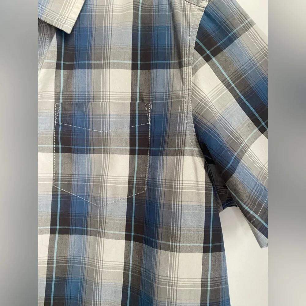 Men’s The North Face Plaid Short Sleeve Hammetts Button Down Blue Gray Size XL